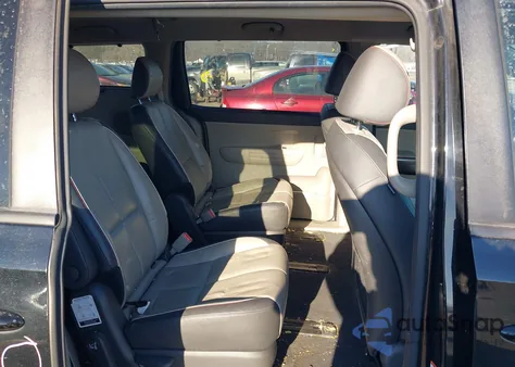 2017 Kia Sedona Lx из США, поврежденный, VIN KNDMB5C12H6309538